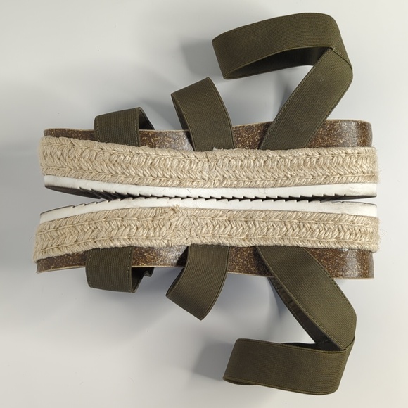 Torrid Women's Size 6.5 W Olive Green Stretch Band Espadrille Flatform Sandals - Picture 8 of 8